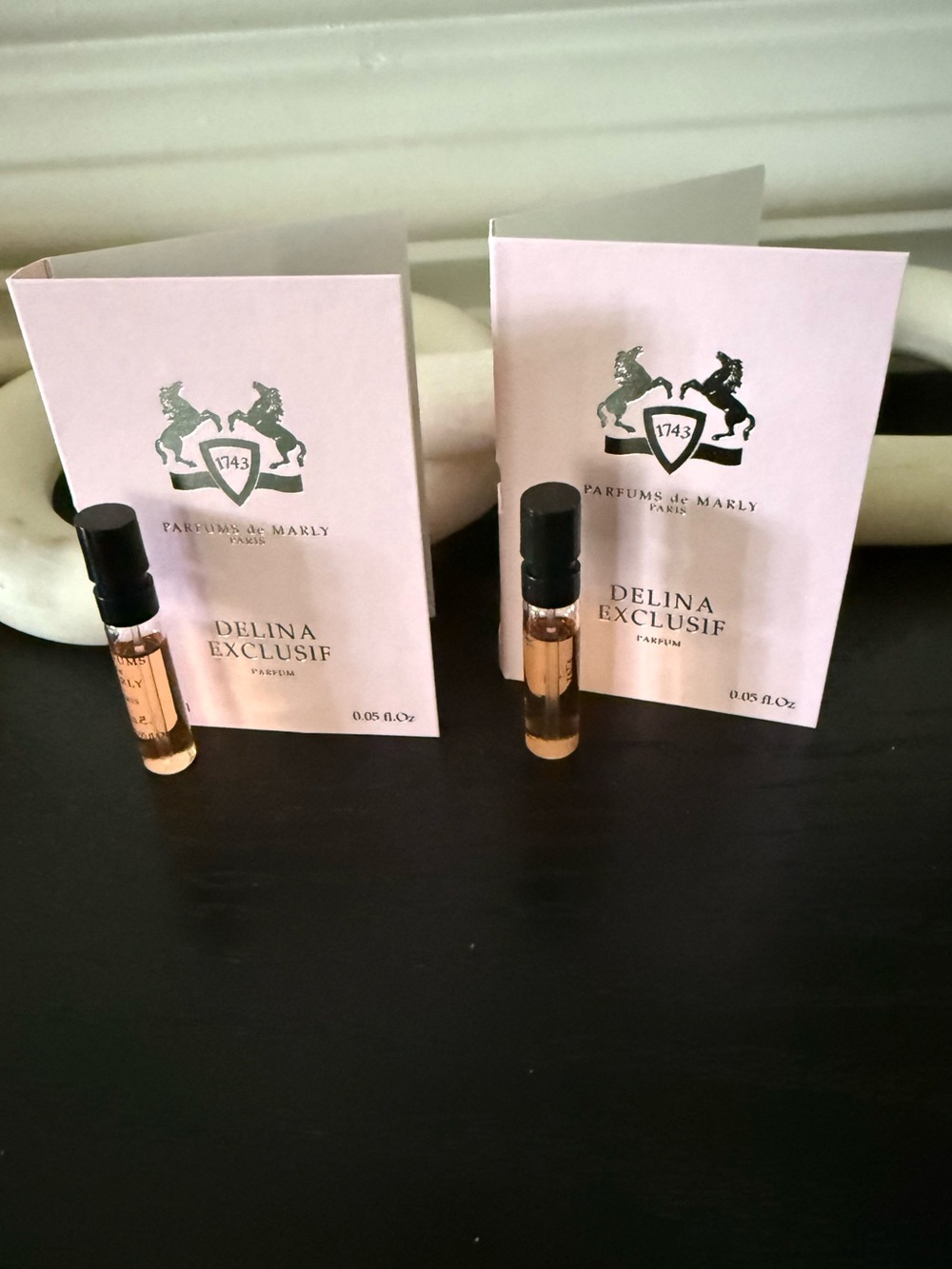 Delina Exclusif duo of 2 perfume samples. Brand new (1.5 ml each)
